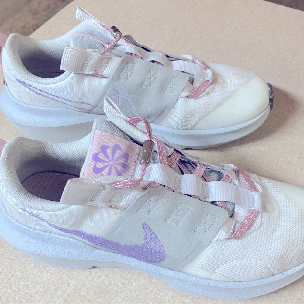 Nike girls 6.5y